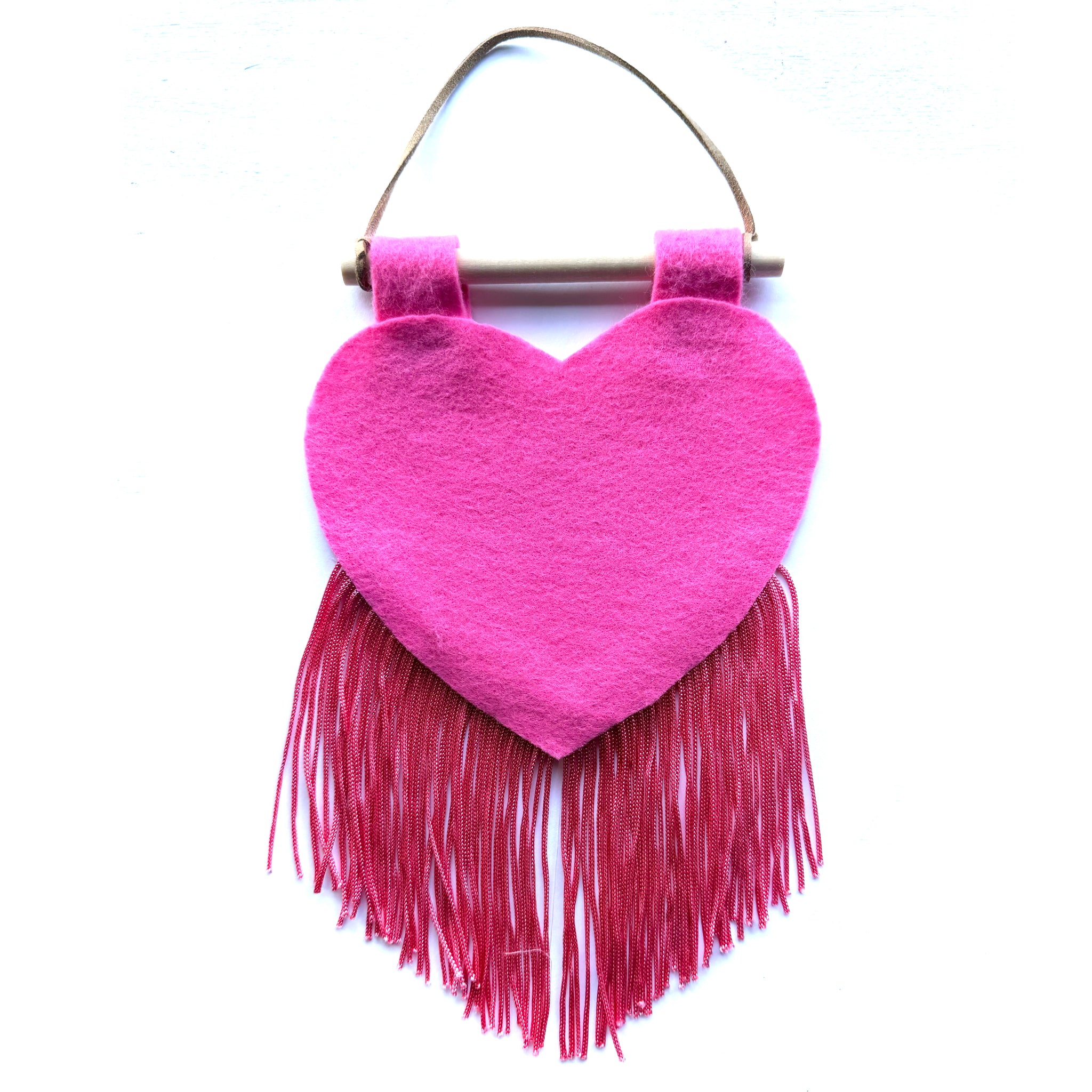 CUSTOMIZABLE HEART BANNER – VICHCRAFT