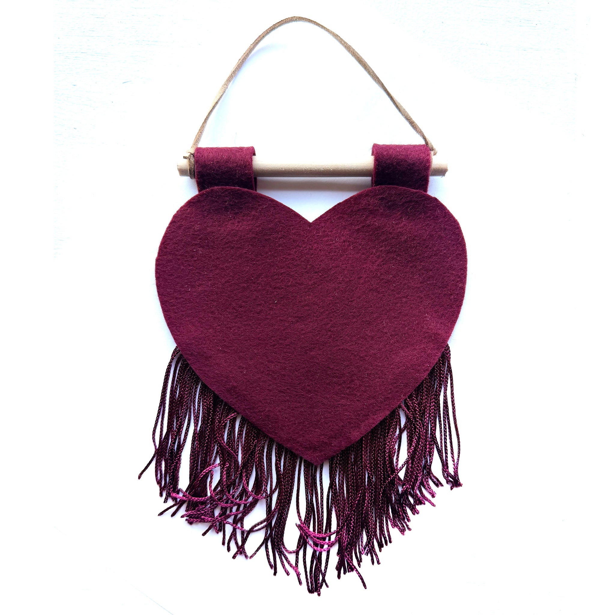 CUSTOMIZABLE HEART BANNER – VICHCRAFT